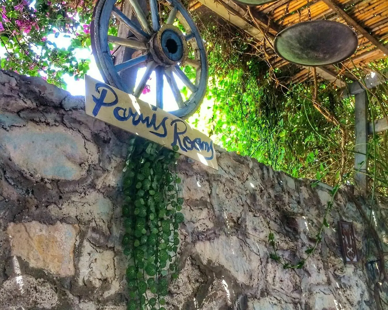 Çeşme Parmis Rooms
